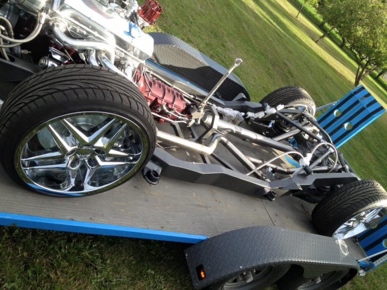 Custom S10 Chassis, V8, Bagged and Body Dropped Burr Fabrication